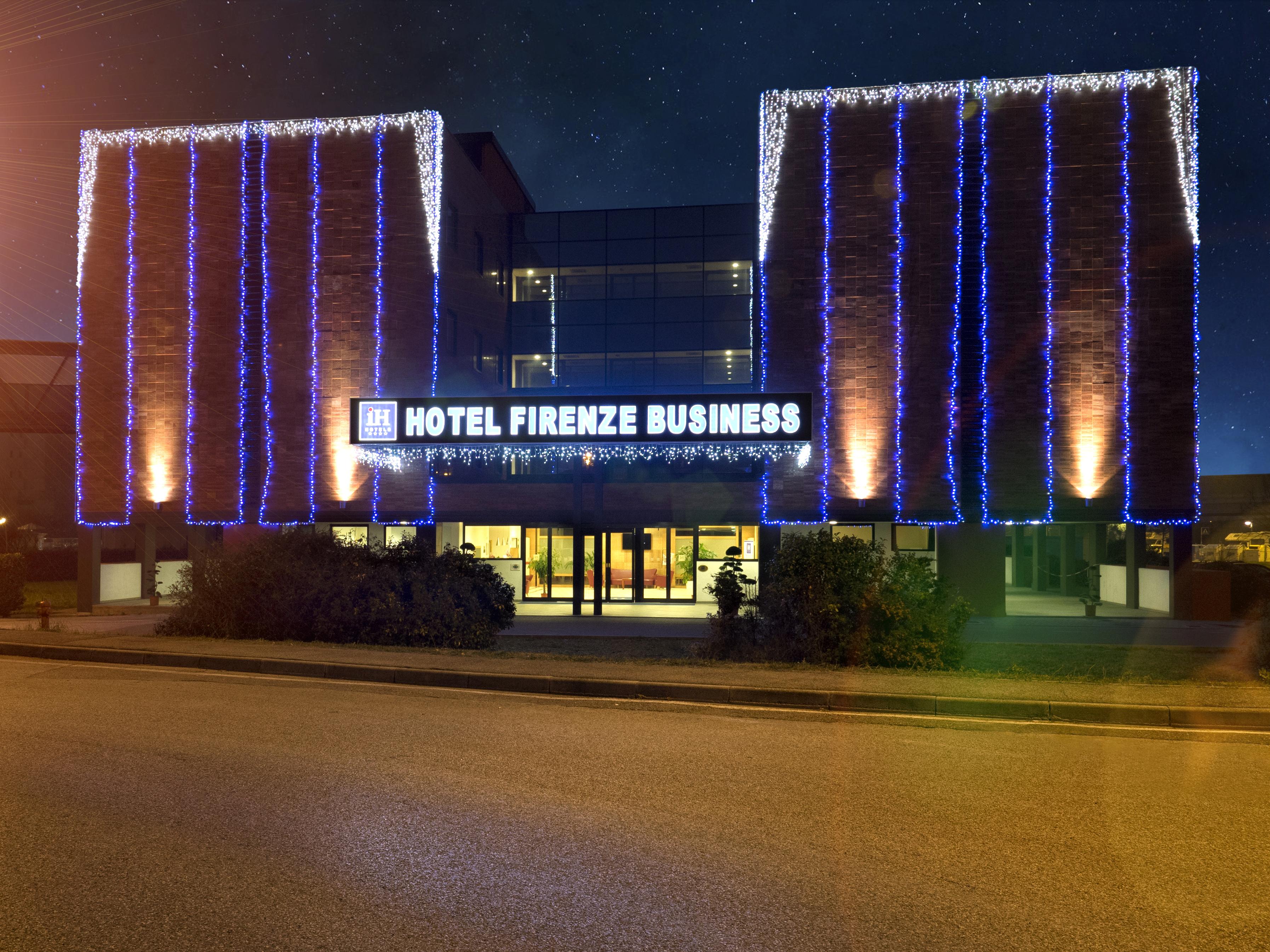 Ih Hotels Firenze Business Scandicci Bagian luar foto