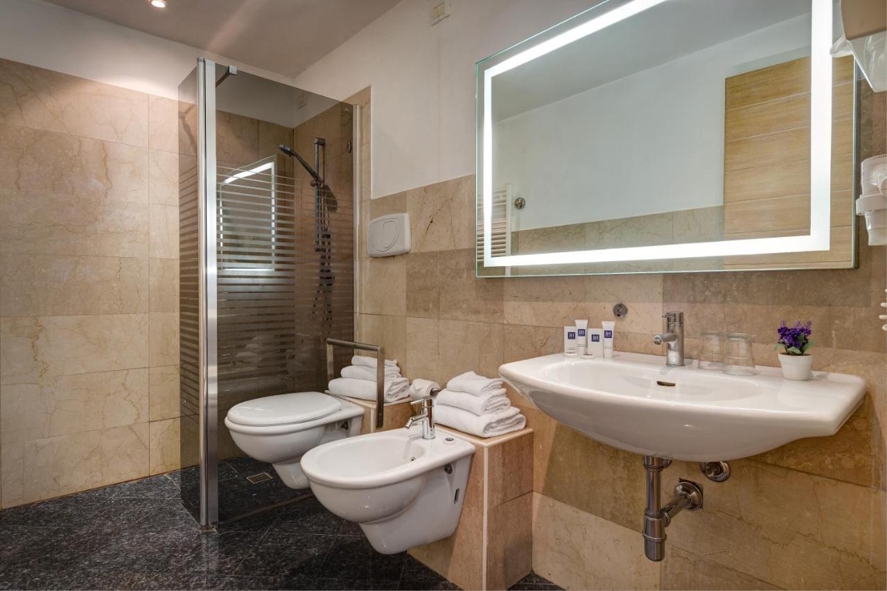 Ih Hotels Firenze Business Scandicci Bagian luar foto